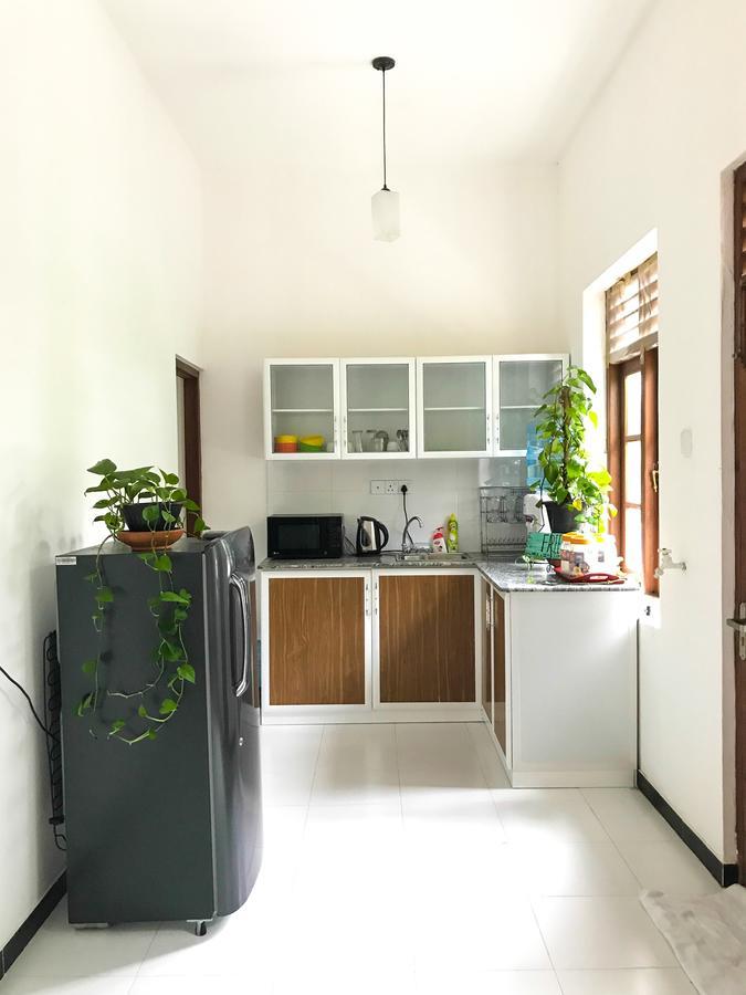 Bed & Bicycle Hostel Dehiwala-Mount Lavinia Εξωτερικό φωτογραφία