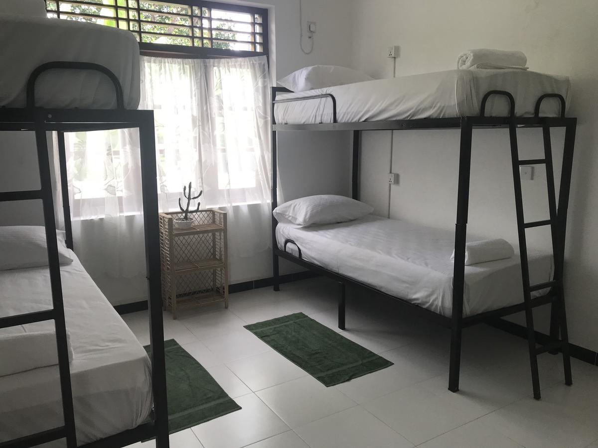 Bed & Bicycle Hostel Dehiwala-Mount Lavinia Εξωτερικό φωτογραφία