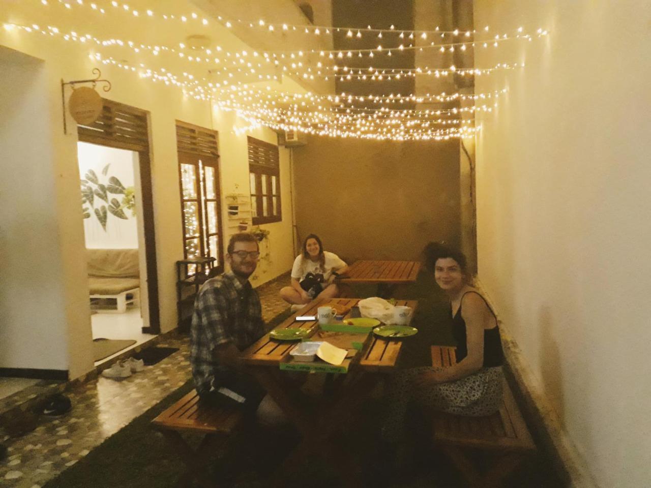 Bed & Bicycle Hostel Dehiwala-Mount Lavinia Εξωτερικό φωτογραφία