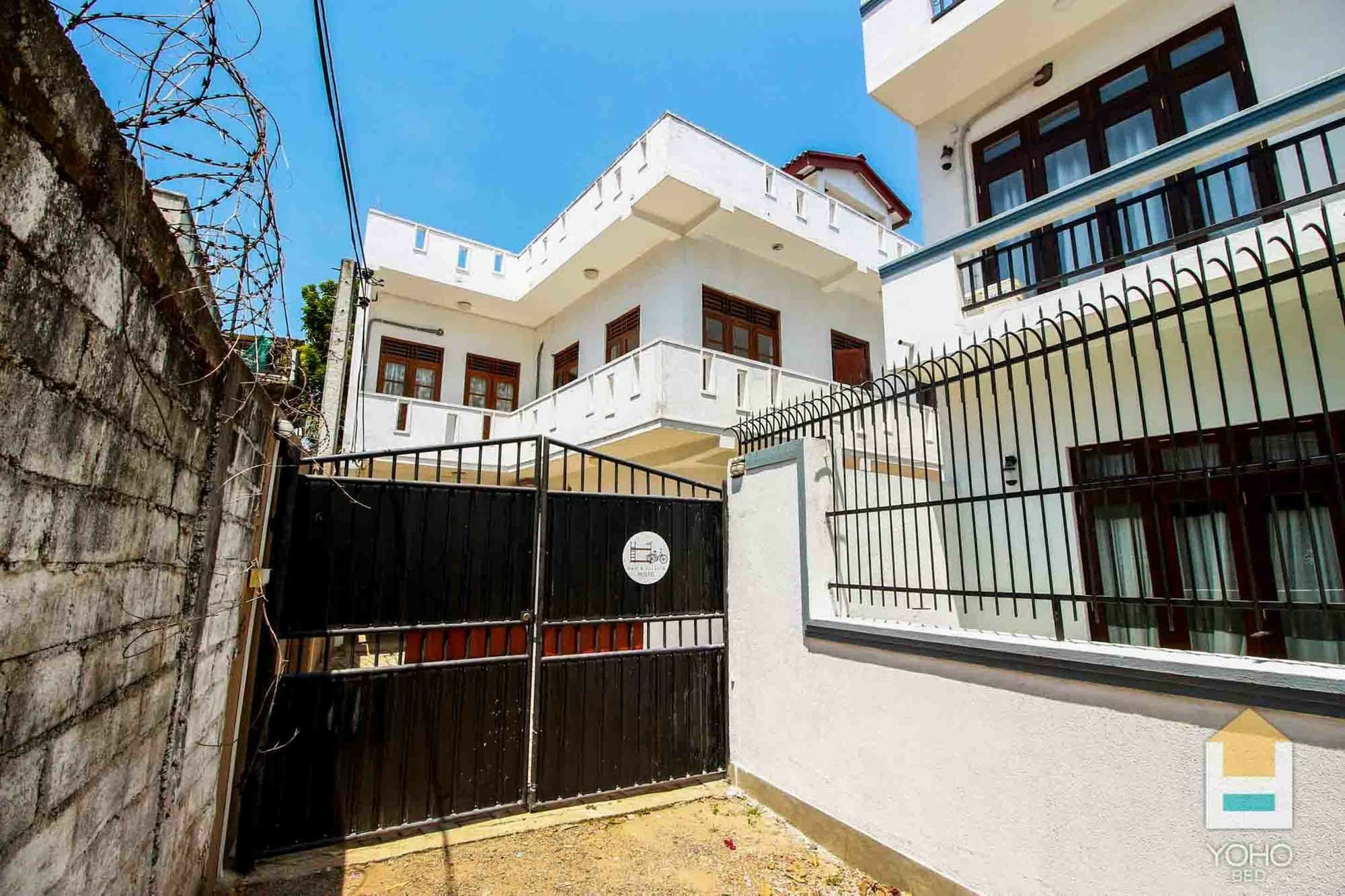 Bed & Bicycle Hostel Dehiwala-Mount Lavinia Εξωτερικό φωτογραφία