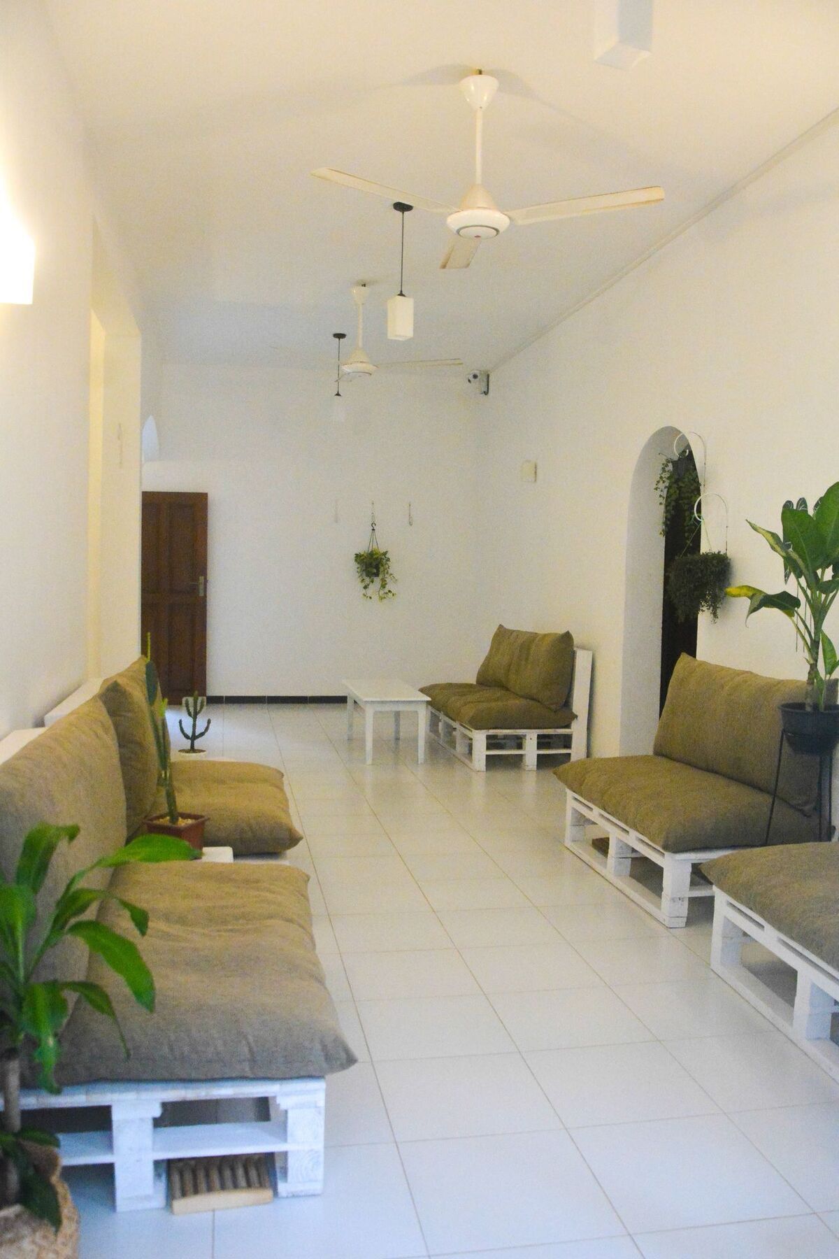 Bed & Bicycle Hostel Dehiwala-Mount Lavinia Εξωτερικό φωτογραφία
